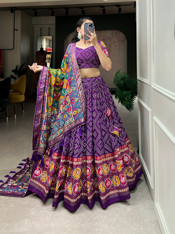 BINDI COLLECTION CHANIYA CHOLI