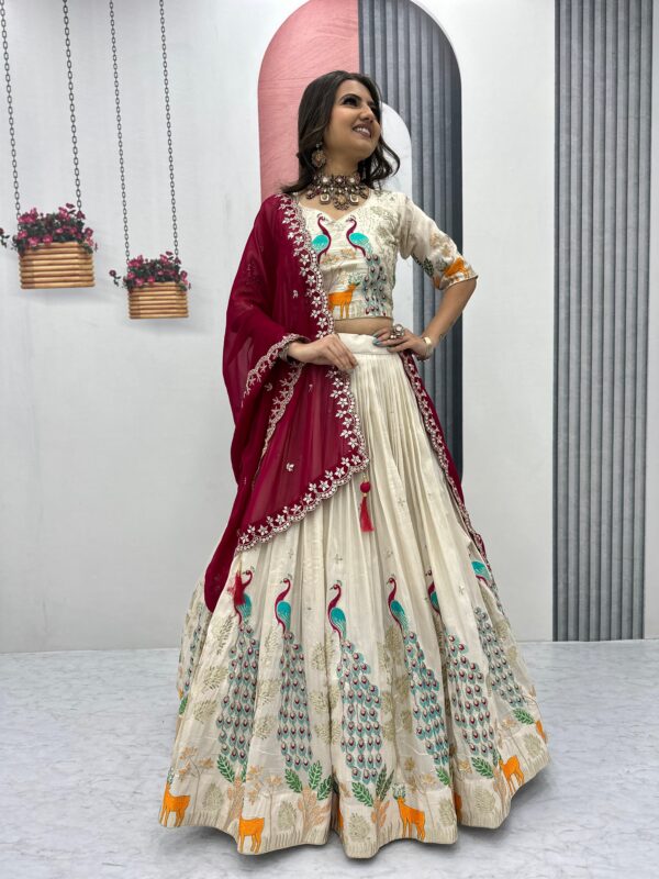 Premium Qoulity Peacock Design Lehenga For All Ocaasion (Red)
